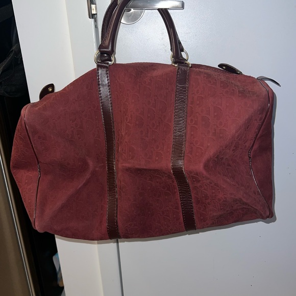 Burgundy Dior Duffel Bag with Brown Leather Straps and Spacious Design - Picture 1 of 8